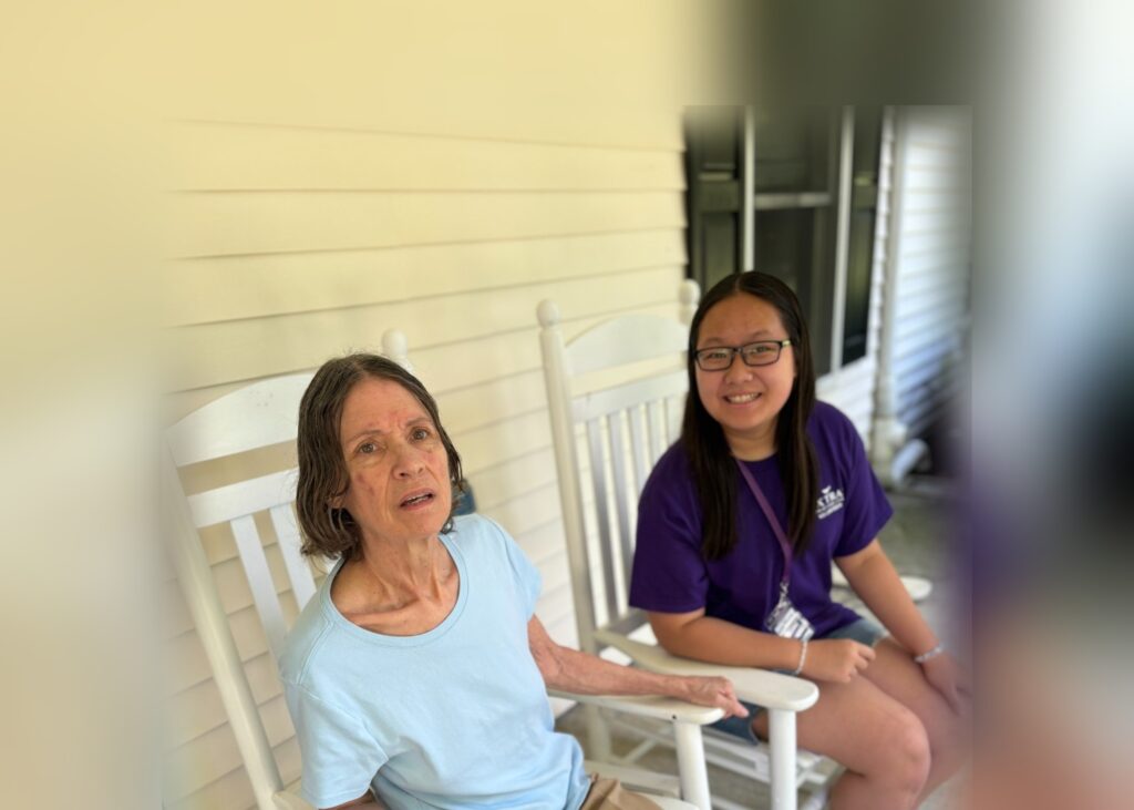 How to Find the Right Memory Care Near You for a Parent: A 6-Point Tour Checklist